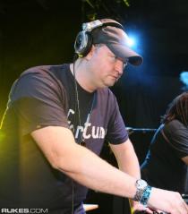 dj_dan.jpeg